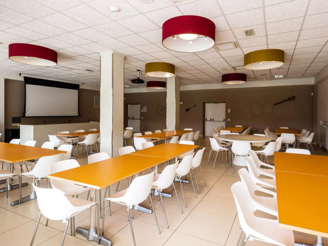 media.Slide-Eventi6Eliopolibeachostel-Pisa