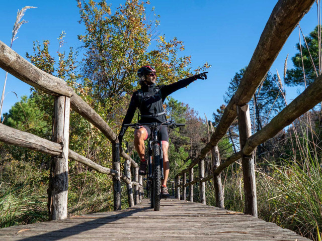 media.Slide-Attività-3Eliopolibeachostel-Pisa